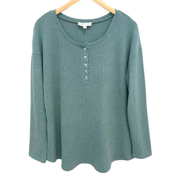 Weekend by Susan Betro Long Sleeve Top - Picture 1 of 6